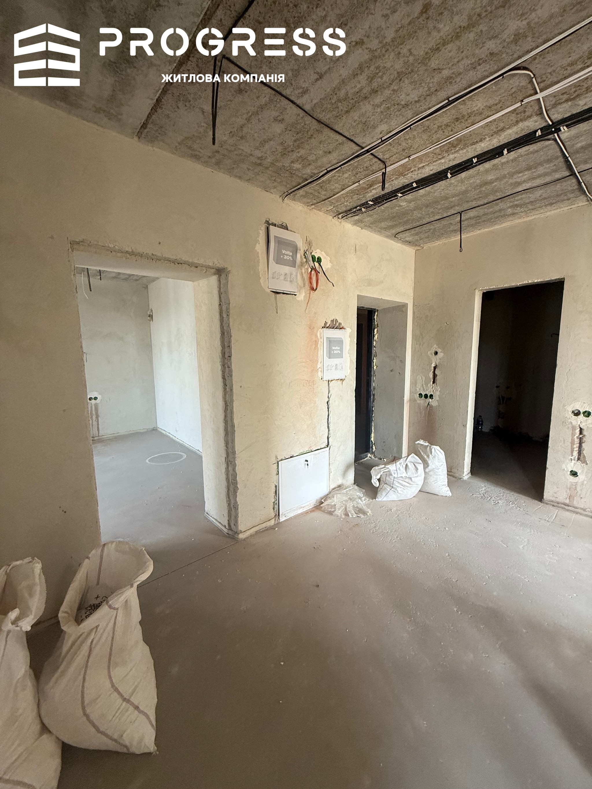 Продаж 3 кімнатної квартири з чорновим ремонтом Каскад Ярко - 16