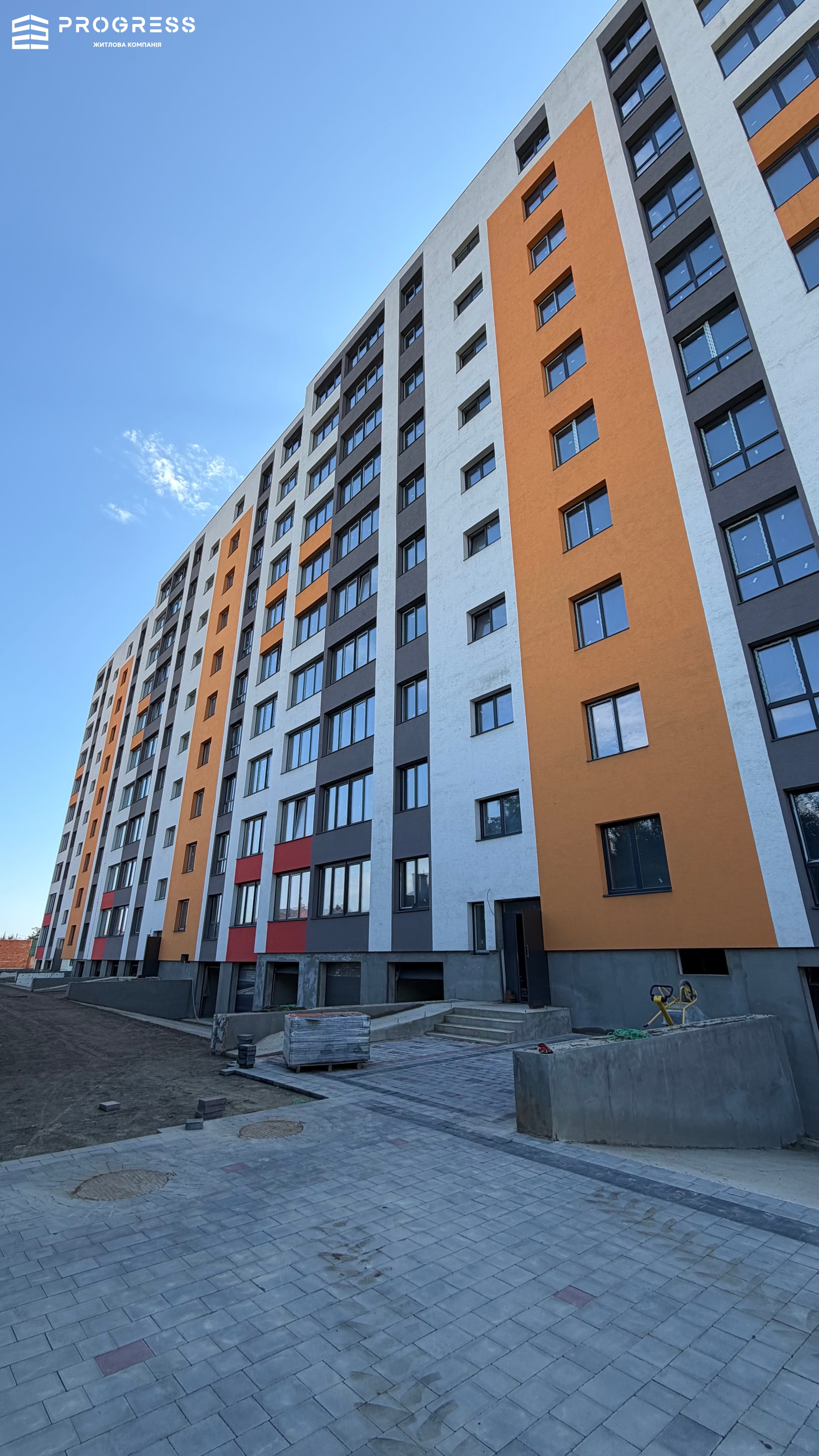 Продаж 2 кімнатної квартири + велика студія ЖК "Вишневий" - 4
